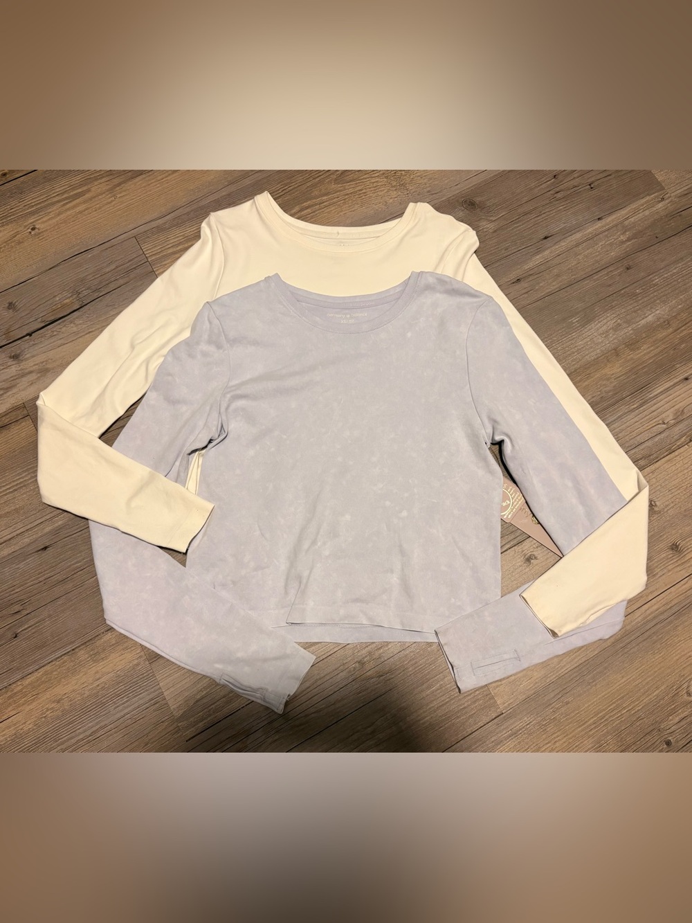 Harmony Balance long sleeve shirt set with thumb holes XS new with tags